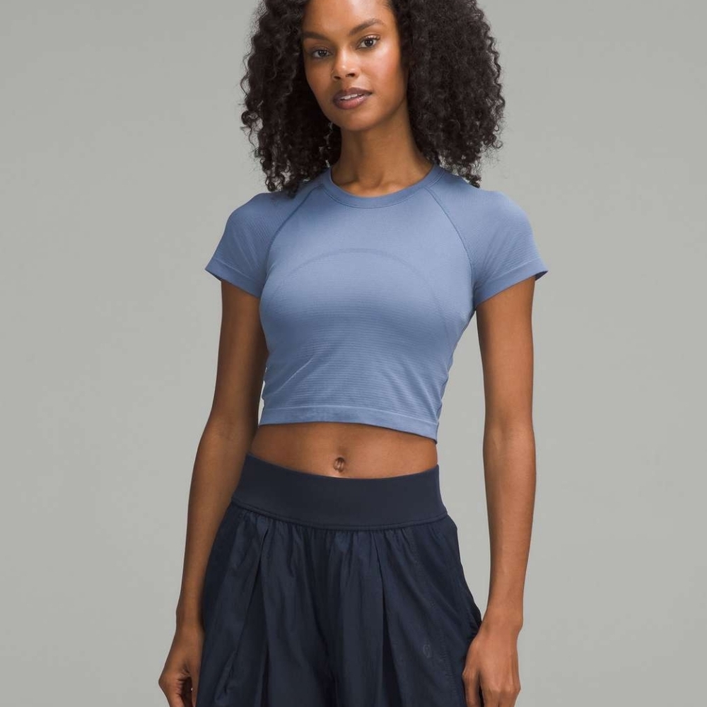 Lululemon Swiftly Tech Cropped Short-Sleeve Shirt 2.0 Oasis Blue / Oasis Blue